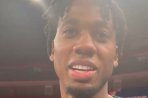 怀特塞德:阿德巴约一直是干劲十足的球员 不惊讶他砍83分