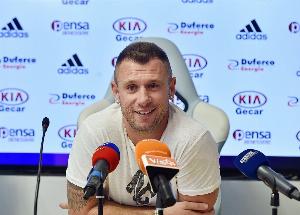 卡萨诺:达库尼亚对国米是完美的球员 也要关注洛博特卡