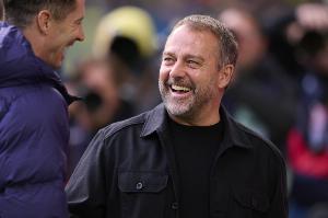 世体:在球队经历高强度硬仗之后,弗里克正在考虑让一些球员轮休