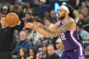 你小子故意的吧！德文·卡特末节狂砍22分 主导20分大逆转！