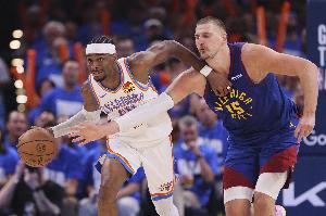 苏群：这场比赛为SGA与约基奇的MVP之争 提供了决定性的论据！