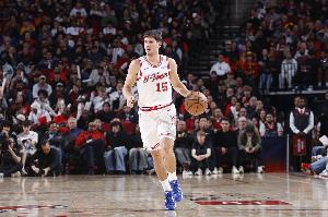 这场拉到家了!谢泼德攻防不行 12中4&三分9中1 正负值-26最低