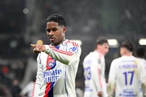 将代表里昂战西甲球队!队报:这是恩德里克再次展示自我的机会