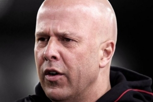 斯洛特的利物浦百场里程碑遭遇失利!是92年的索内斯以来首人