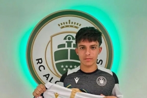 意媒:国米有意17岁中场小将卡扎凯奥斯,目前尚未进行直接接触