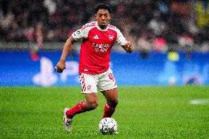 英媒:斯凯利、恩瓦内里可能今夏离队,后者还面临道曼竞争