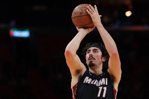 斯波：哈克斯应该拿最佳第六人 只要帮球队赢球荣誉自然会到来