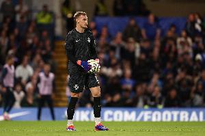 太阳报:约恩森失误让队友努力付诸东流,切尔西必须买真正的一门