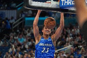 赢球功臣！达·席尔瓦12中7得23分4板3助 关键时刻飙中两记三分