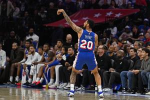 我要留在NBA~底薪佩恩三分8中8爆轰生涯新高32分 赛季中期才回归