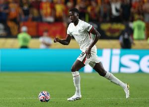 马马杜·萨尔:切尔西有能力赢得欧冠冠军,这和球队年龄无关