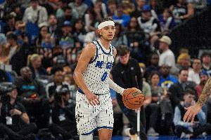 官方:布莱克遭左侧腹外斜肌拉伤 复出时间将取决于其治疗反应