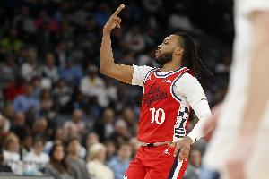 末节12分!加兰16中7拿到23分7助&三分9中5 正负值+20