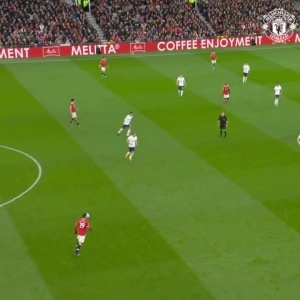 四年前的今天,37岁的C罗上演帽子戏法,帮助曼联3-2战胜热刺