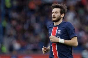 克瓦拉茨赫利亚:当巴黎联系我时,我才意识自己已成为世界级球星