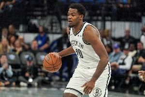 拇指韧带撕裂！篮网主帅：我对夏普表现很满意 他的进步有目共睹