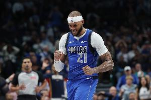 翻江倒海!加福德12中9超高效拿下22分14板 6前场板