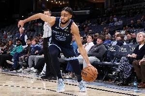 你扛上大旗了？吕佩尔首节苦苦支撑灰熊残阵 拿到全队最高6分