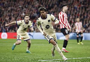 阿斯:埃里克·加西亚、亚马尔伤愈复出随队训练,能出战塞维