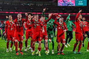 TA:利物浦面临严峻的本土球员配额不足问题,只剩戈麦斯等人符合