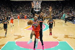 西部冠军概率:雷霆50%第1 马刺22 掘金16% 火箭5%湖人4%快船3%