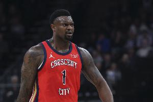 冲击力！锡安半场4中3拿到9分3板 罚球5中3