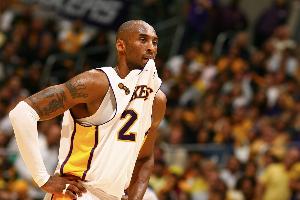 特朗普曝科比曾与人冲突：是我出面劝开&有时候劝架比打架更危险