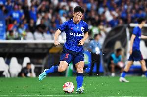 朱辰杰个人中超第150场首发,中超官方:从冉冉新星到顶级中卫