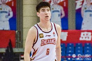 箭如雨下!程帅澎全场三分17中7 轰赛季新高27分另2板2助1断