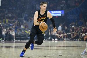 骑士客场挑战独行侠 梅里尔与阿伦缺席 哈登可以出战!