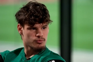 凯尔凯兹:想在利物浦立即展示自己是错误 和罗伯逊聊了很多传中