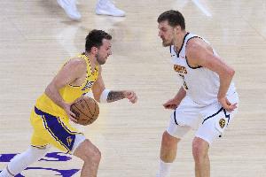 东契奇:我们和掘金在排行榜上属于同一阵营 能赢下这场意义重大