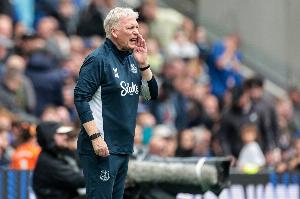 莫耶斯：拉亚的扑救比皮克福德还要多，我们的表现绝对配得上拿分