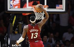 莱利:批热巴83分战犯规战术完全没道理 张伯伦砍100分时也被喷过