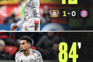 在德甲赛场上,拜仁28年来首次两名球员同一场比赛被罚下