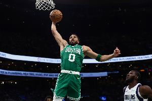 几成功力?塔图姆本赛季复出4战场均19.8分8.5板4.5助1.3断