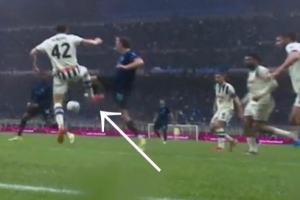 前裁判:亚特兰大的进球没有犯规,但弗拉泰西禁区倒地理应是点球