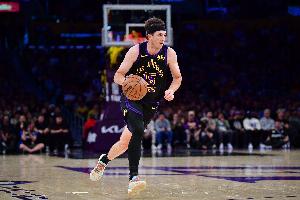 Skip:里夫斯真的是湖人的关键先生 他故意罚丢+前场板短距离追平