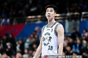 媒体人:赵柏清郭昊文互喷被雪藏 同曦输球又输人 金主面前大扫兴