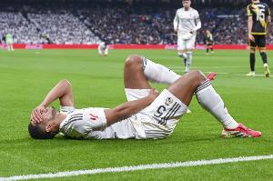 世体：贝林厄姆似乎还无法上场，但阿韦洛亚还是带他出征