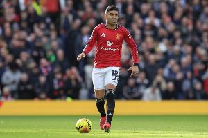 邮报:曼联更衣室希望卡塞米罗留队,预计球员离队决定不会改变