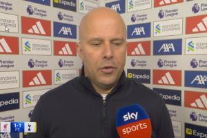 又被绝平!斯洛特:每次都这样,还要发生多少次?完全理解嘘声