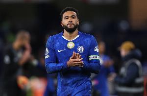 刚续约6年!TA:里斯·詹姆斯近5年第10次腿筋受伤,将伤缺数周