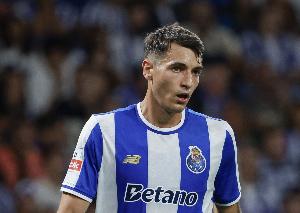 都体:尤文正考虑签下基维奥尔、塞内西 凯利不排除会离队