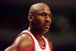 KD:我得分接近乔丹的唯一原因是他两度退役 不然他也能拿4万分