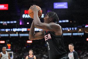 尽力！火箭仅上3位替补 谢泼德11分3助3断 芬尼8分4助 奥科吉0分