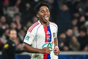 努力终有回响!恩德里克加盟里昂12场6球4助 时隔1年再进巴西名单