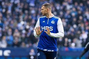 德国足协官方:上轮德乙联赛染红,沙尔克04前锋哲科被停赛2场