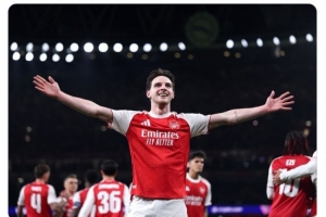 摩根社媒:找不到合适的词语来形容赖斯,他像将军一样统领球队