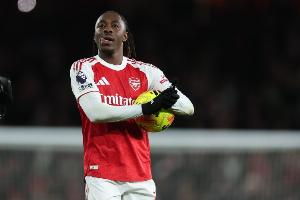 埃泽：我们渴望表现出色并拿到那些冠军，如果上帝眷顾就会实现